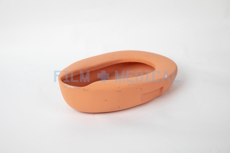 Bed Pan in Terracotta Plastic